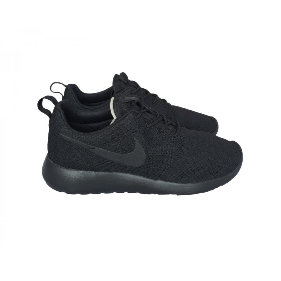 nike roshe one all black