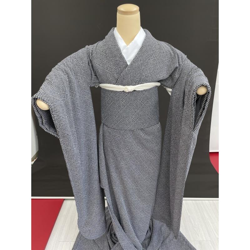 大人気【受注生産納期約1ヶ月】◇色掛下◇黒地疋田柄（絞り柄