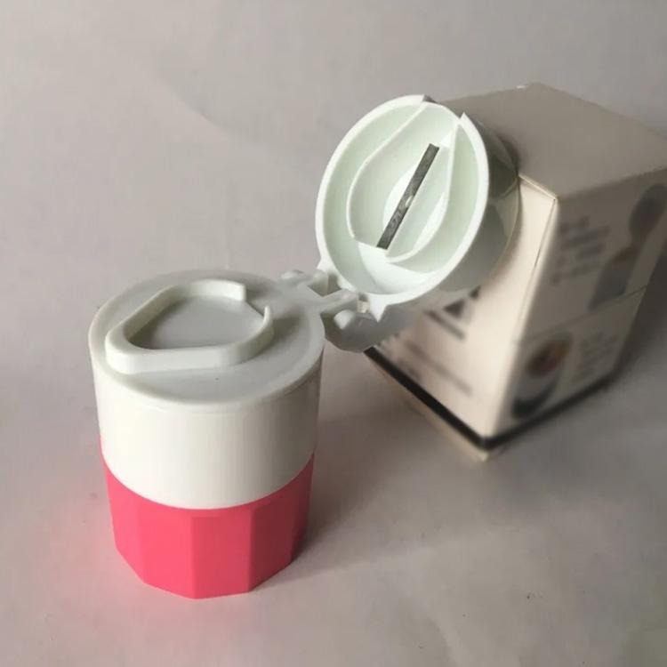 ピルクラッシャー ピルカッター 錠剤粉砕 錠剤カッター ピルケース 薬つぶし 薬磨り潰し 高齢者 ねこ 犬 ペット コンパクト 錠剤 砕ける |  | 02