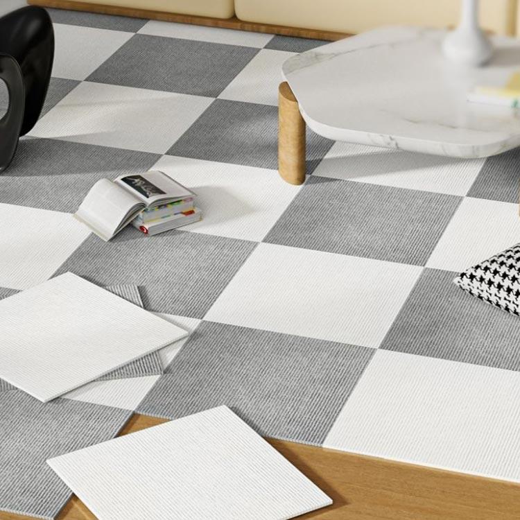 吸着マット タイルカーペット ジョイントマット カーペット 10枚入り ズレにくい ラグマット 30*30cm 柔らかい お手入れ簡単 滑り止め 子供 |  | 04