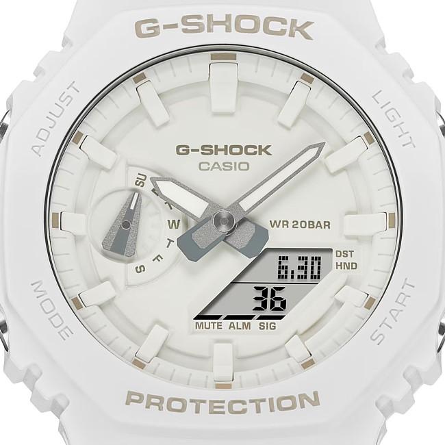 CASIO/G-SHOCK カシオ/Gショック カーボンコアガード構造 アナデジモデル メンズ腕時計 ホワイト(海外モデル)GA-2100-7A7の画像