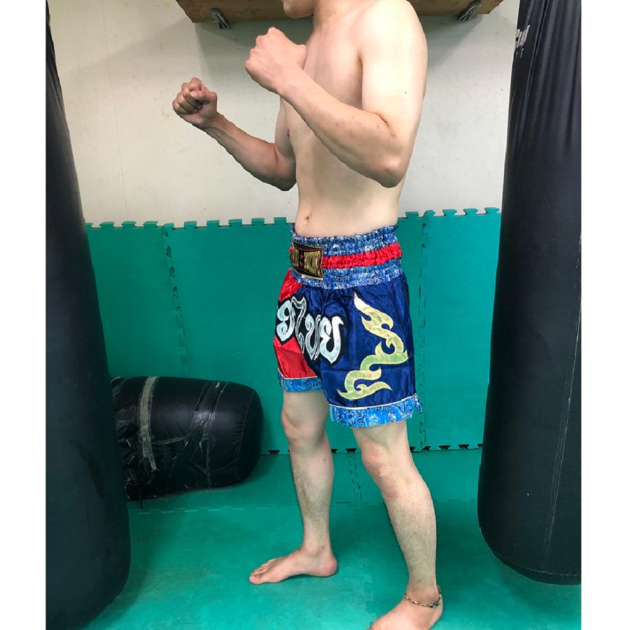 ムエタイ トランクス キックボクシング K-1 パンツ 試合 練習 プロ アマ 男女兼用 タイ製 (レッド＆ネイビー) |  | 05