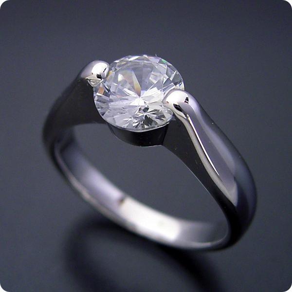 婚約指輪1カラット1ctダイヤモンドエンゲージリングプラチナブライダルジュエリー結婚指輪マリッジリング受注生産品1カラット版：2点留め伏せこみ