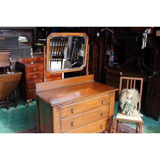 イギリス アンティーク家具 ドレッシングチェスト