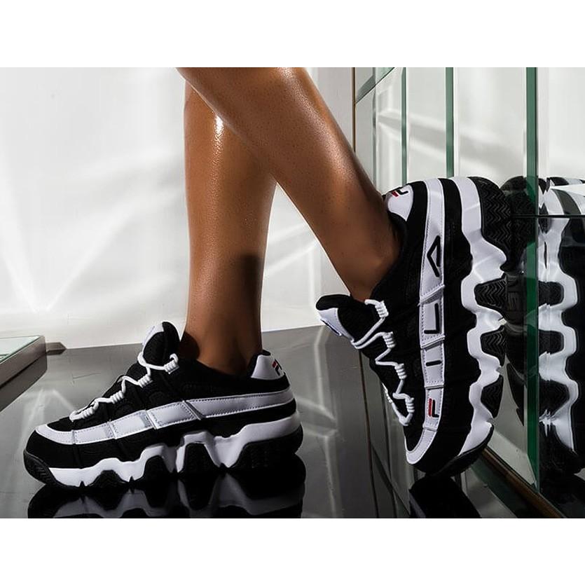 Fila フィラ スニーカー 厚底 メンズ レディース ユニセックス ダッドシューズ Barricade Xt 97 Uni Up Root バリケード 1bm 014 F04 0014 F04 0014 Rodeo Bros 2nd 通販 Yahoo ショッピング