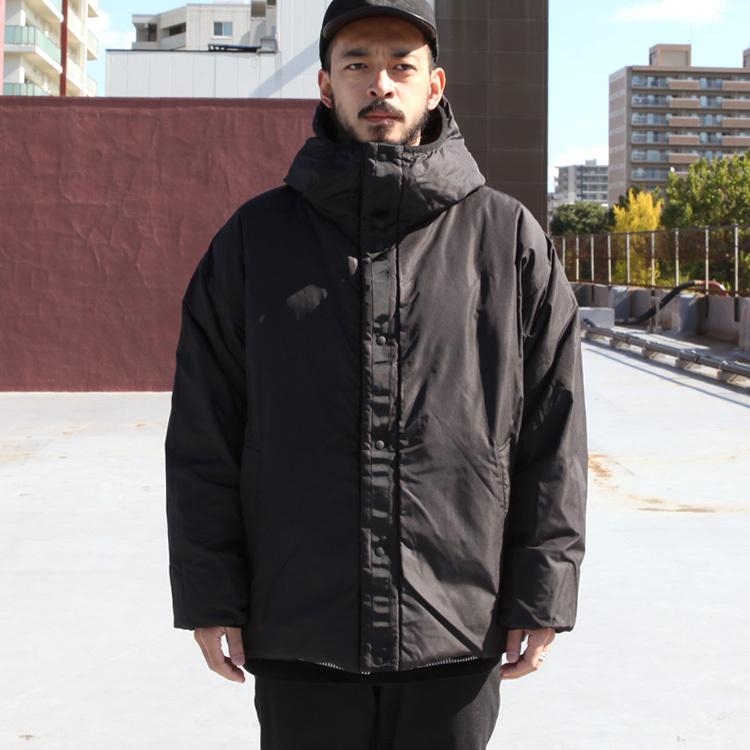 White Mountaineering ホワイトマウンテニアリング W.M.B.C タイオン