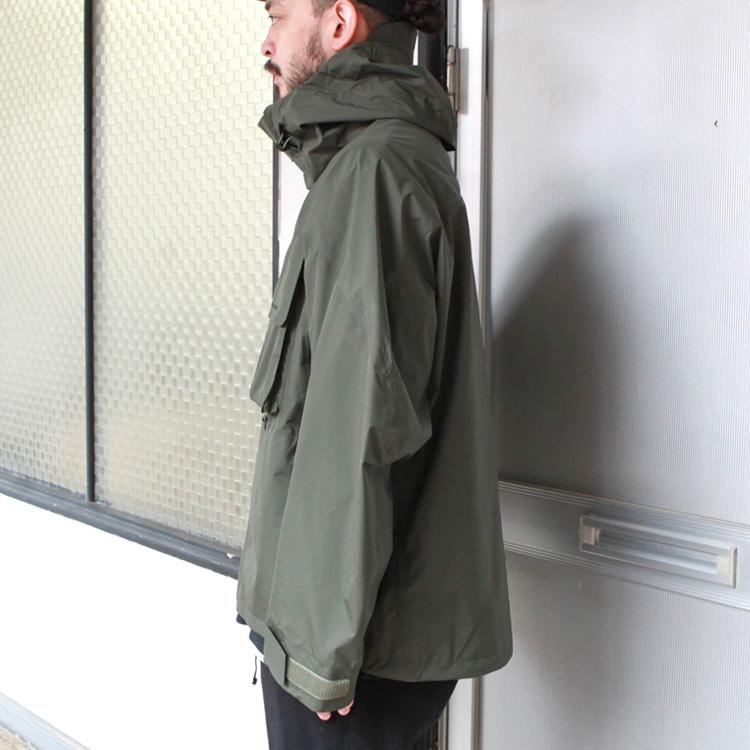 WHITE MOUNTAINEERING White Mountaineering ホワイト
