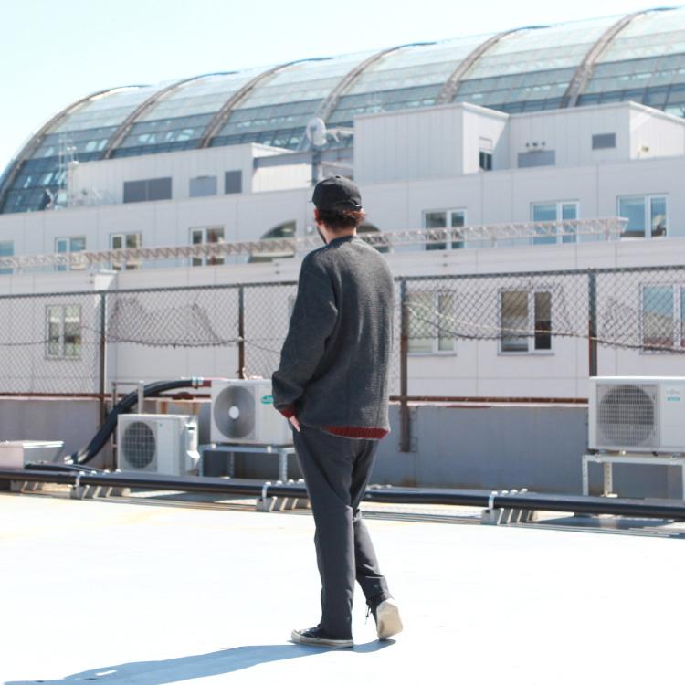 ホワイトマウンテニアリング ダウンベスト サイズ3 グレー 総柄 ニット ホワイトマウンテニアリング ダウンベスト サイズ3 グレー 総柄