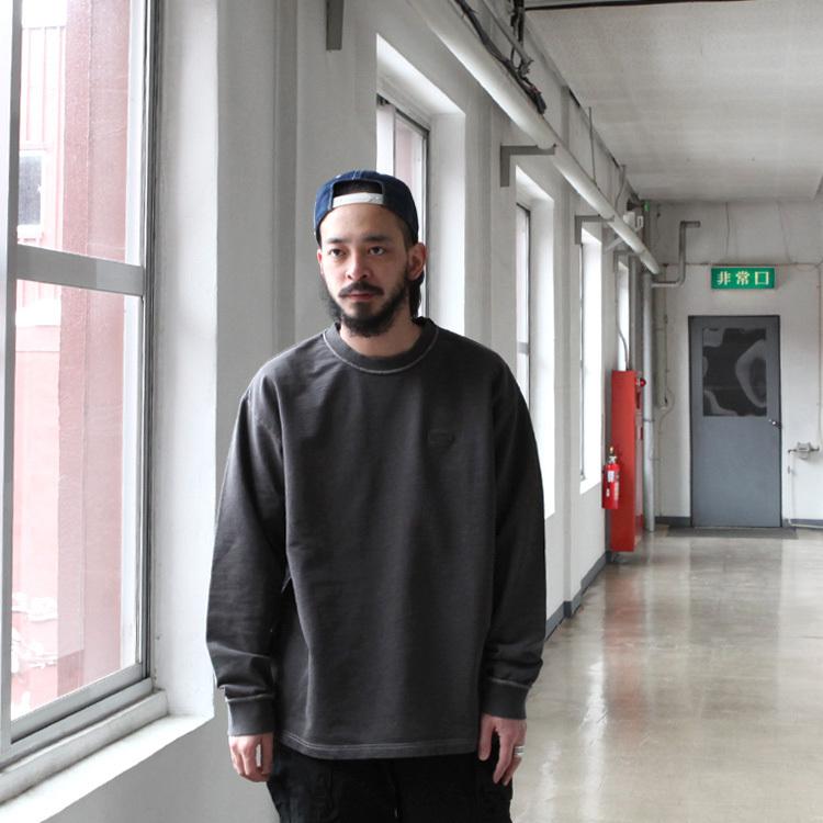 F/CE.（エフシーイー） トップス スウェット PIGMENTDYE SWEAT : BROWN 