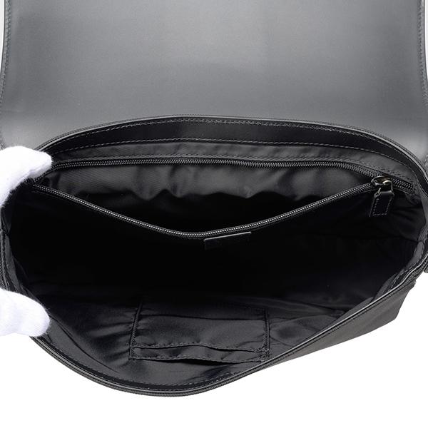 GUCCI 並行輸入 グッチ ショルダーバッグ ウェブ 630921 KWTMN