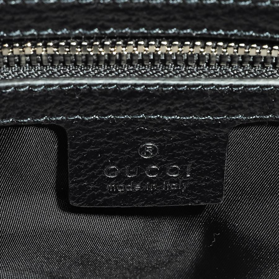 GUCCI グッチ リュックサック オフザグリッド 626160 H9HFN 1000 GUCCI グッチ リュックサック オフザグリッド 626160 H9HFN 1000