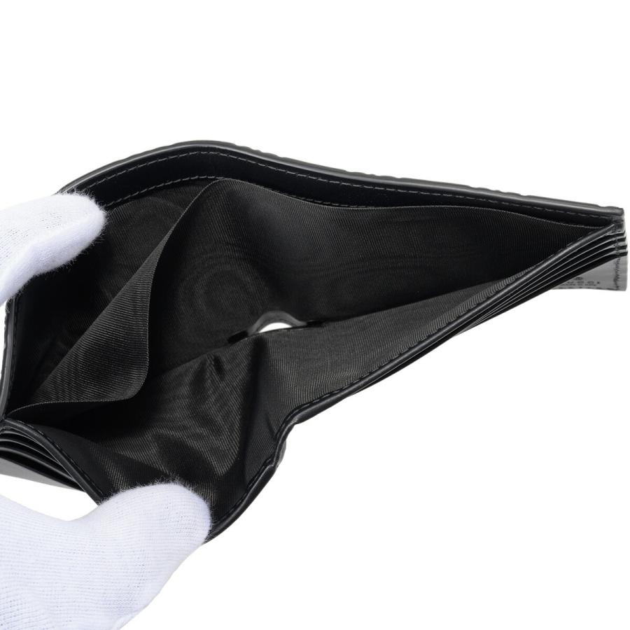 GUCCI（グッチ） 並行輸入 2つ折り財布 グッチッシマ 779836 CWC1N