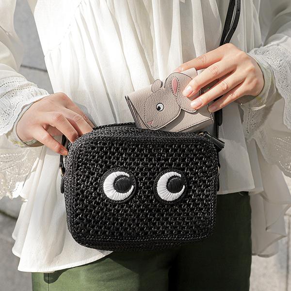 ANYA HINDMARCH アニヤ ハインドマーチ ショルダーバッグ アイズ ANYA HINDMARCH アニヤ ハインドマーチ ショルダーバッグ アイズ