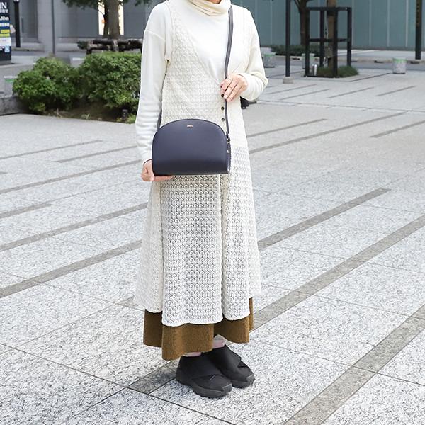 A.P.C.（アーペーセー） 並行輸入 ショルダーバッグ サック デミ ルネ