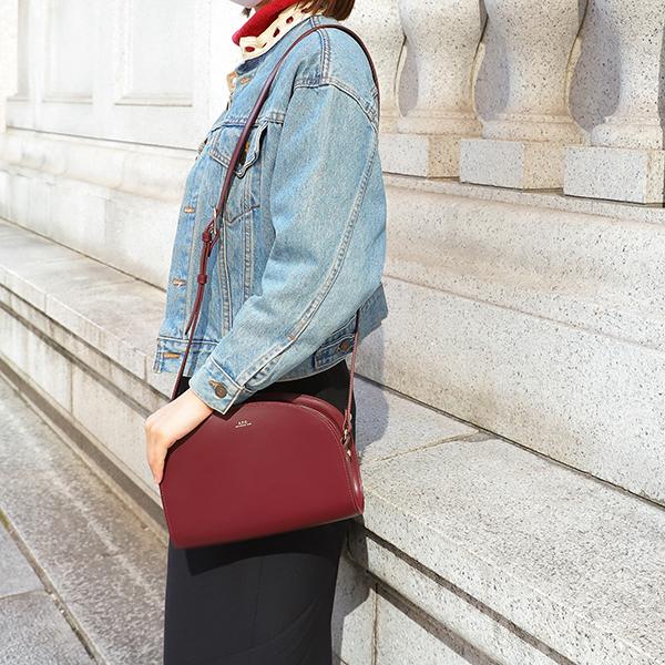 A.P.C.（アーペーセー） 並行輸入 ショルダーバッグ サック デミ ルネ