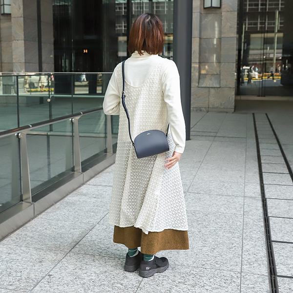 A.P.C.（アーペーセー） 並行輸入 ショルダーバッグ サック デミ ルネ