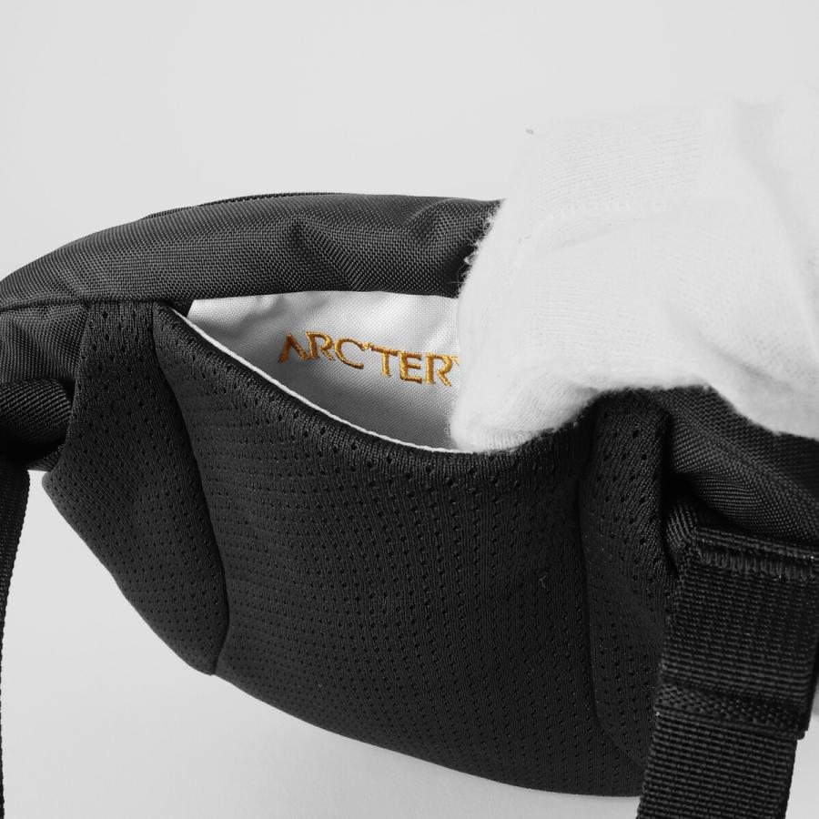 ARC'TERYX アークテリクス　Kraft Waist Pack バック　黒 アークテリクス ARC'TERYX 小さめサイズでちょっとしたお出掛けに最適
