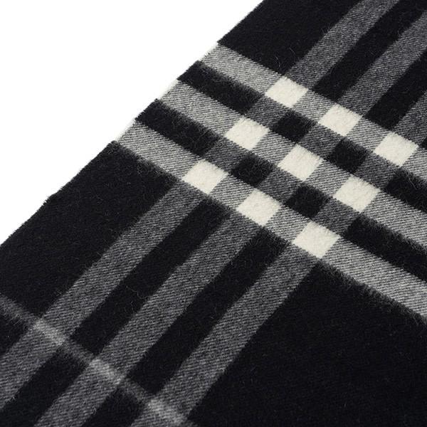 【未使用】BURBERRY マフラー ブラック/ホワイト チェック柄 BURBERRY（バーバリー） 並行輸入 マフラー ストール クラシック