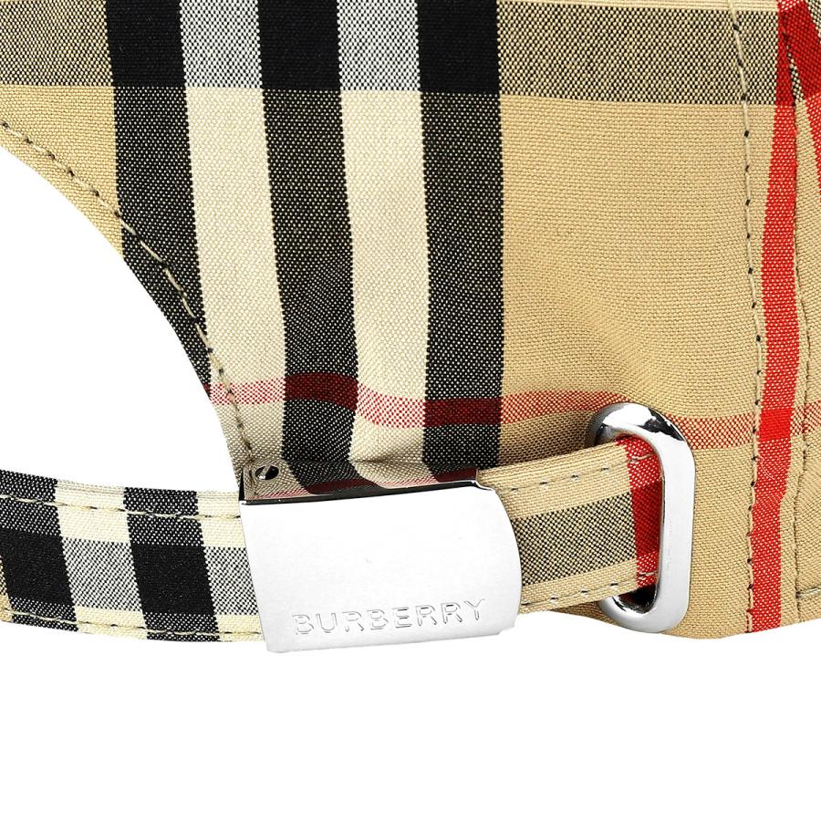 美品　バーバリー　帽子　ノバチェック　グラフィック　派手　レディース 美品バーバリー帽子ノバチェックグラフィック派手レディース