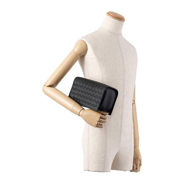 BOTTEGA VENETA ボッテガヴェネタ ポーチ イントレチャート BOTTEGA VENETA ボッテガヴェネタ ポーチ イントレチャート