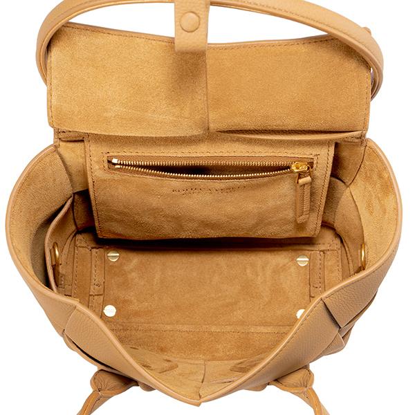 BOTTEGA VENETA（ボッテガ・ヴェネタ） 並行輸入 ハンドバッグ