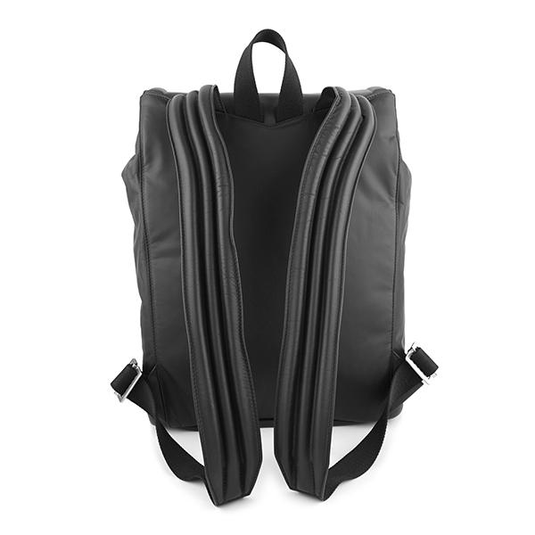 BOTTEGA VENETA ボッテガヴェネタ リュックサック ビーク ドロー BOTTEGA VENETA ボッテガヴェネタ リュックサック ビーク ドロー