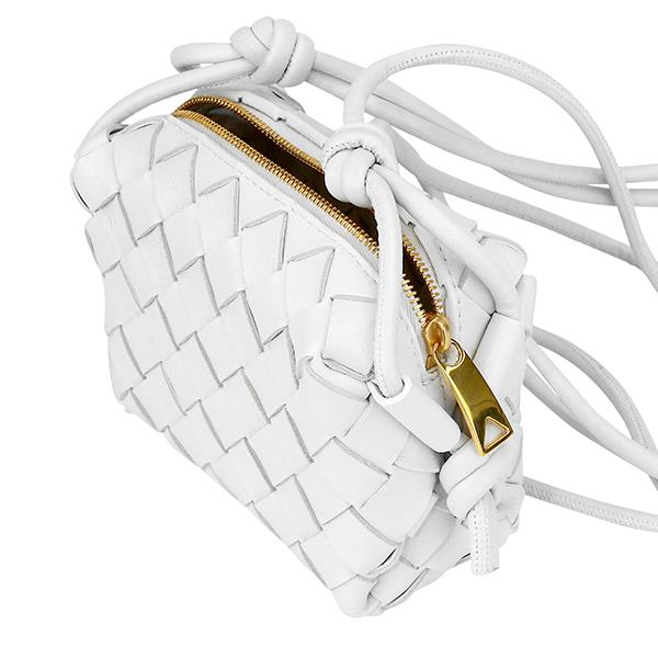 BOTTEGA VENETA ボッテガヴェネタ ショルダーバッグ イントレ BOTTEGA VENETA ボッテガヴェネタ ショルダーバッグ イントレ