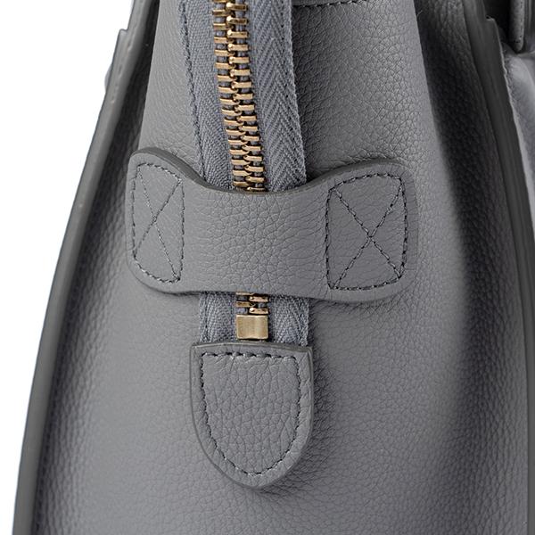 セリーヌ　ラゲージ　マイクロ　メタリックシルバー　ハンドバッグ　美品☆ CELINE - 新品 セリーヌ CELINE ハンドバッグ マイクロ ラゲージ