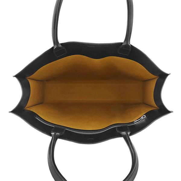 ✨美品✨　CELINE　セリーヌ　トートバッグ　レザー　ブラック　A4　自立 セリーヌ トート バッグ 革 a4 入る バッグ レディース ビジネス