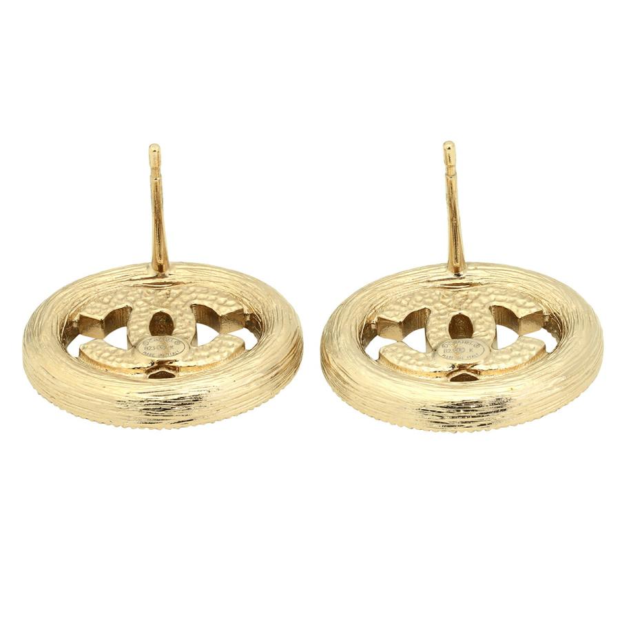 CHANEL（シャネル） 並行輸入 ピアス ドームボタン CHANEL PIERCE