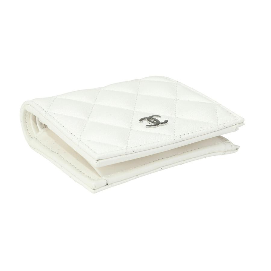 ホワイト 財布　キャビアスキン シャネル CHANEL 2つ折り財布 キャビアスキン スモールウォレット