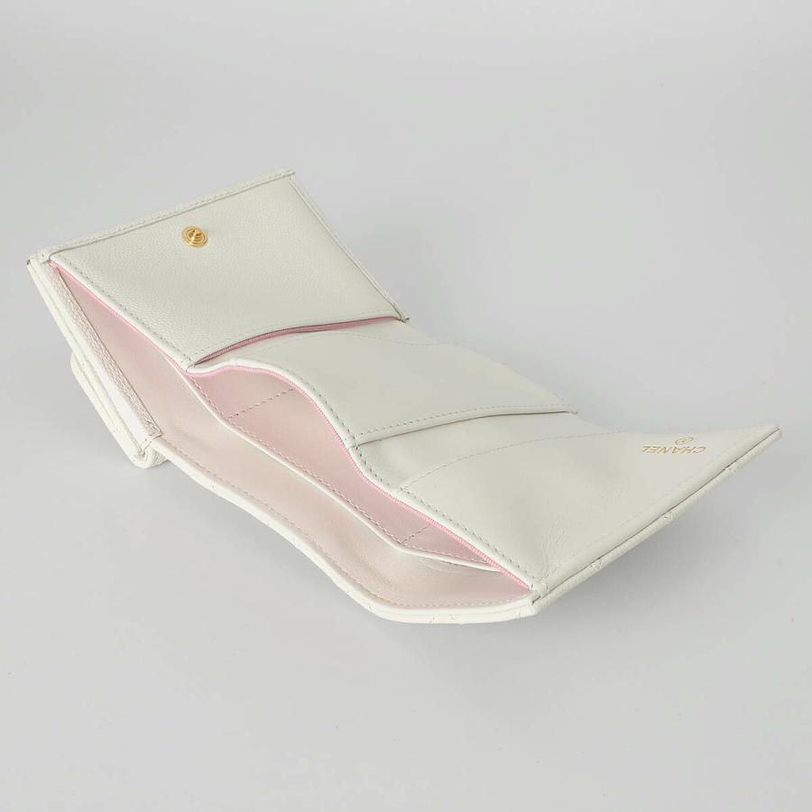 並行輸入 シャネル 3つ折り財布 キャビアスキン CHANEL SMALL WALLET H89E1NLE 19904 | CHANEL | 05