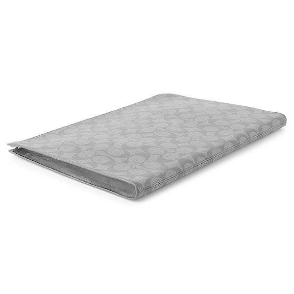 COACH（コーチ） 並行輸入 クラッチ セカンドバッグ シグネチャー