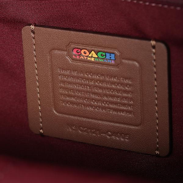 COACH コーチ リュックサック レインボー シグネチャー C4005 COACH コーチ リュックサック レインボー シグネチャー C4005