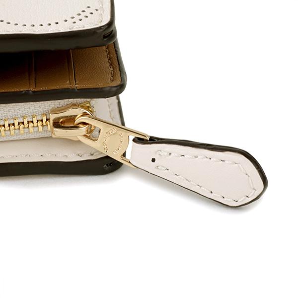 最大80％OFF - 『在庫ロス売買マーケット』 COACH ブランド : IMCHK C4768 白 ホワイト 2つ折り財布 コーチ 小物