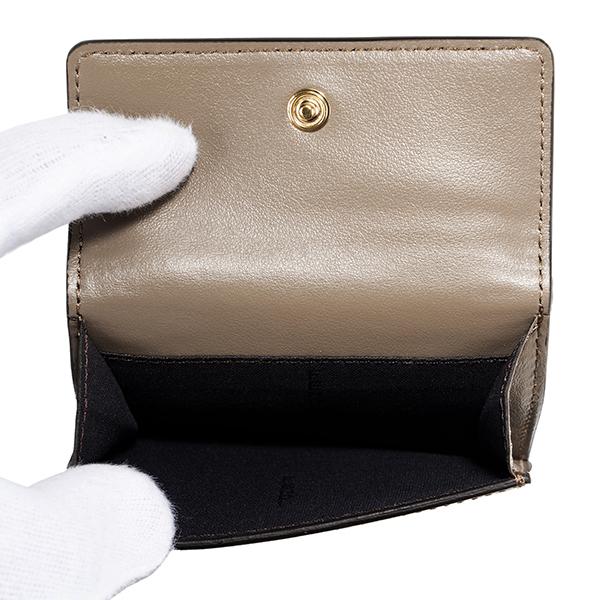 FENDI（フェンディ） 並行輸入 3つ折り財布 ローマ 8M0395 AAYZ F1F1M
