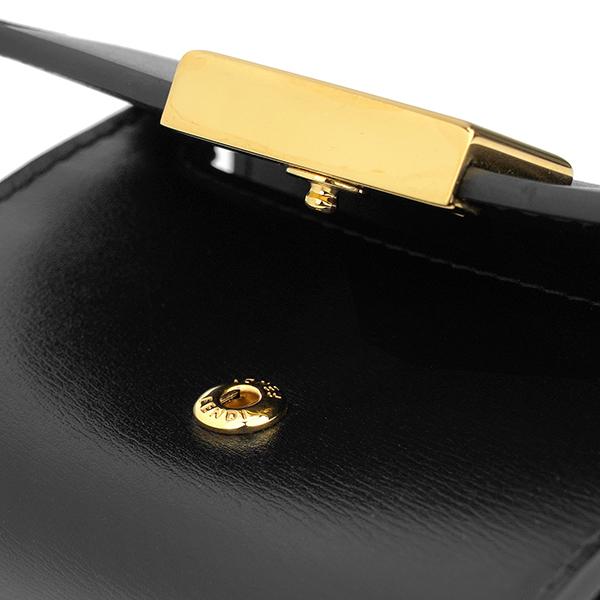 ぷー FENDI フェンディ カードケース ウェイ 8M0416 AHM0 F0KUR