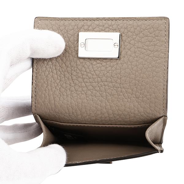 FENDI 並行輸入 フェンディ 3つ折り財布 ピーカブー セレリア 8M0426