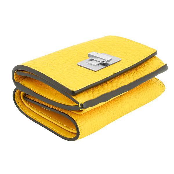 FENDI（フェンディ） 並行輸入 3つ折り財布 ピーカブー セレリア