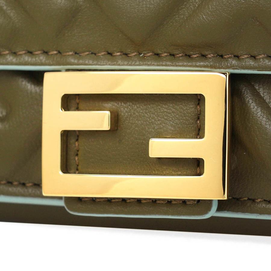 FENDI（フェンディ） 並行輸入 3つ折り財布 バゲット 8M0395 AT00