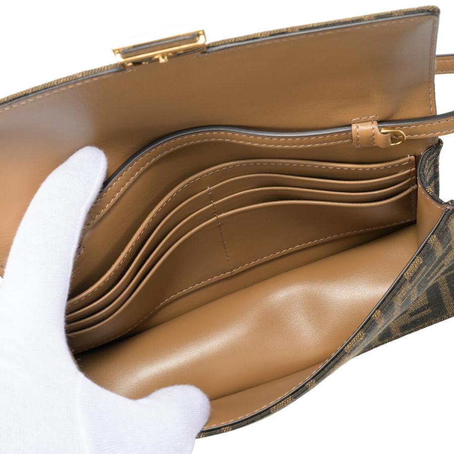 FENDI フェンディ ショルダーバッグ バゲット 8M0498 A98P F0A6E FENDI フェンディ ショルダーバッグ バゲット 8M0498 A98P F0A6E