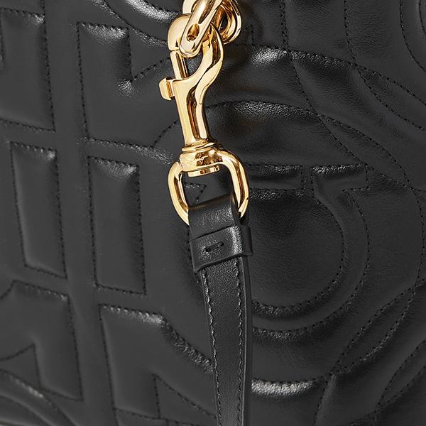 FERRAGAMO フェラガモ ハンドバッグ ガンチーニ マトラッセ FERRAGAMO フェラガモ ハンドバッグ ガンチーニ マトラッセ