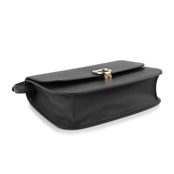 極美品 フェラガモ ガンチーニ ショルダーバッグ ロゴ 型押し レザー ブラック 楽天市場】【1万円で1,500円OFF☆最大で3万円OFFクーポン