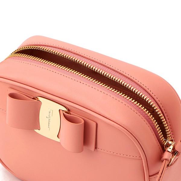 並行輸入 フェラガモ ショルダーバッグ FERRAGAMO ヴァラ リボン
