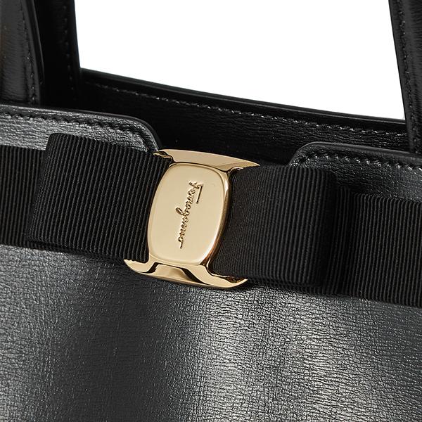 FERRAGAMO フェラガモ トートバッグ ヴァラ ボウ 21I290 734058
