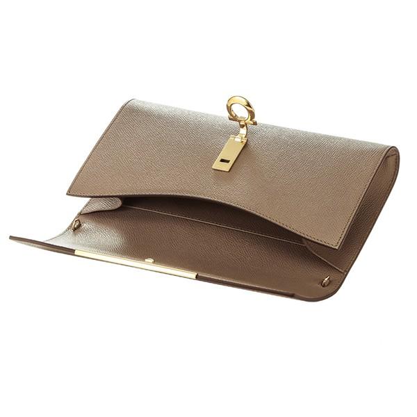 並行輸入 フェラガモ  クラッチ・セカンドバッグ ガンチーニ 22C941 0693560 グレージュ系 爆買 |  | 04