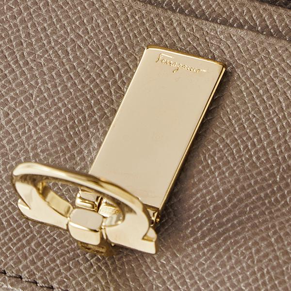 FERRAGAMO 並行輸入 フェラガモ カードケース ガンチーニ 22D198