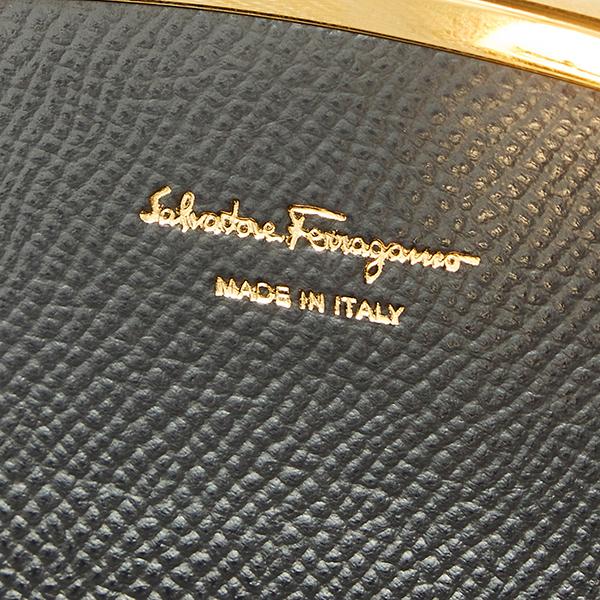 FERRAGAMO（フェラガモ） 並行輸入 カードケース ガンチーニ 22D198