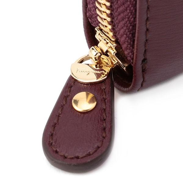 Salvatore Ferragamo 美品！二つ折り財布 バーガンディ Salvatore Ferragamo バーガンディ レザー 二つ折り財布