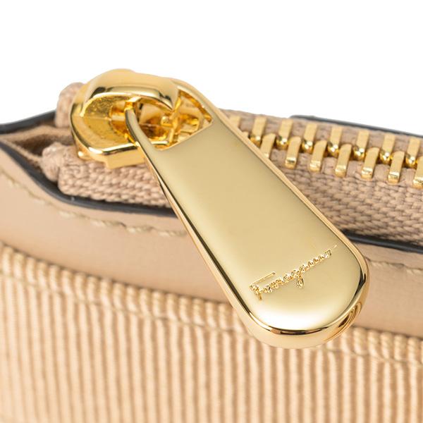 FERRAGAMO（フェラガモ） 並行輸入 カードケース ヴァラ ボウ 22E010